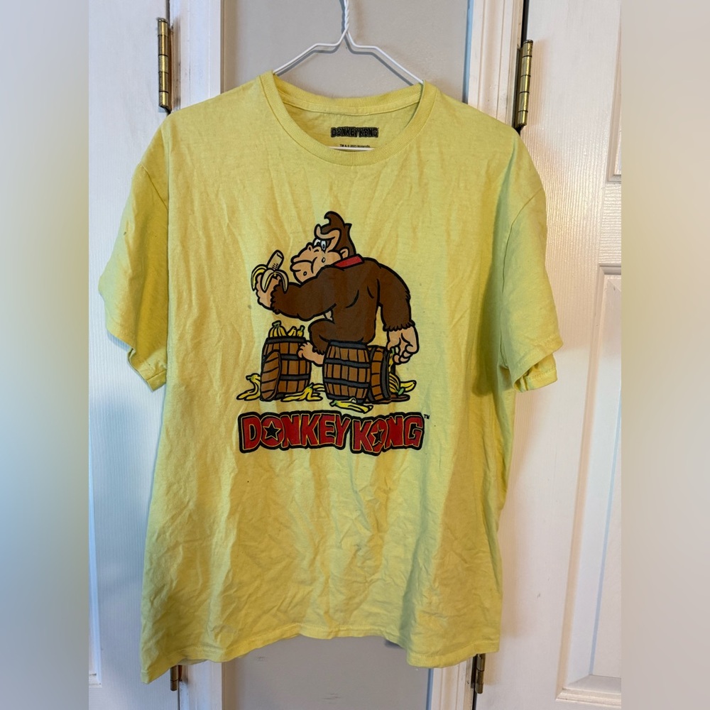 Nintendo Donkey Kong Yellow Tee